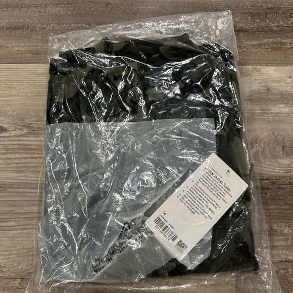 NEW  Lululemon Define Jacket Heritage 365 Camo Medium Olive Multi - Picture 2 of 7